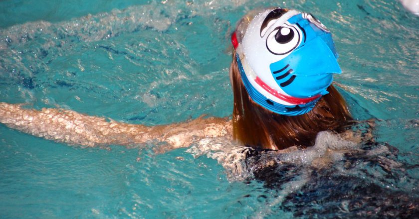 Sportowa oraz rekreacyjna forma pływania – nauka pływania dla każdego