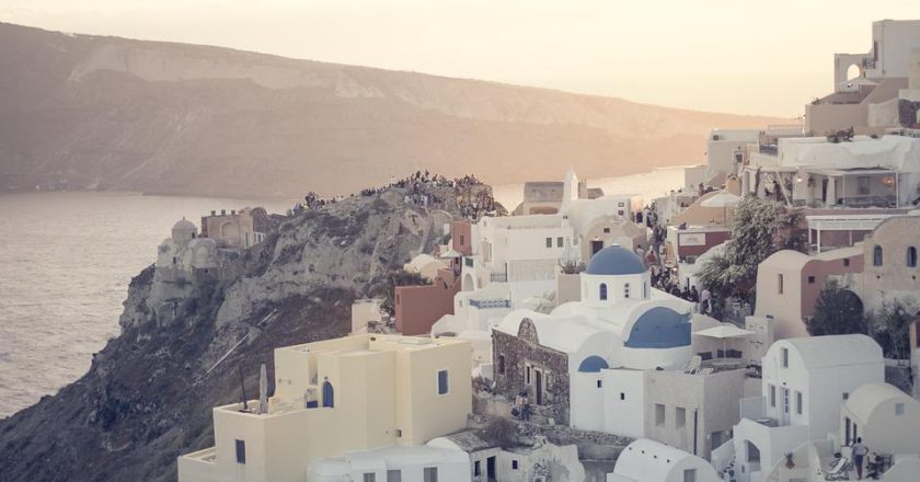 Antyczne zabytki – co zwiedzić w Grecji? Egipt vs Grecja – dokąd jechać?