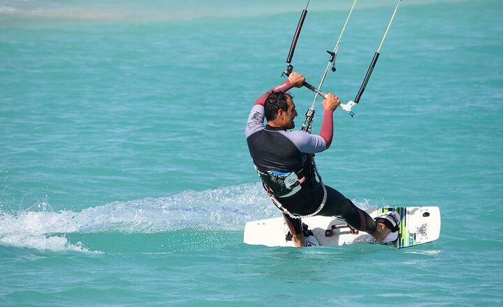 Szkoła wakeboardu – na jakie rzeczy warto zwrócić uwagę podczas wyboru